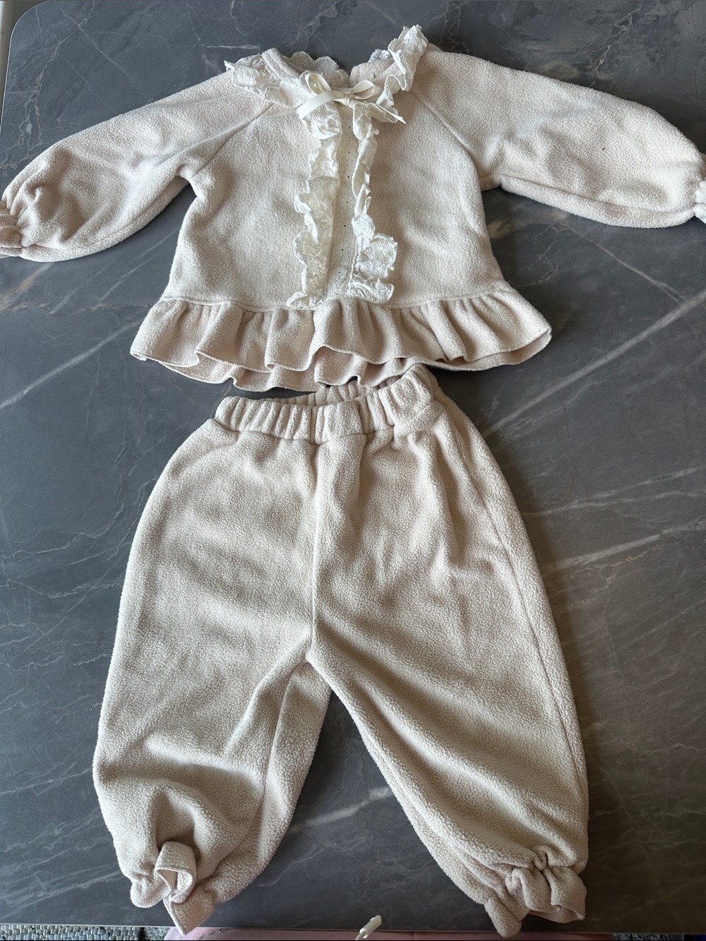 Cream Ruffle Two-Piece fleece Lounge Set